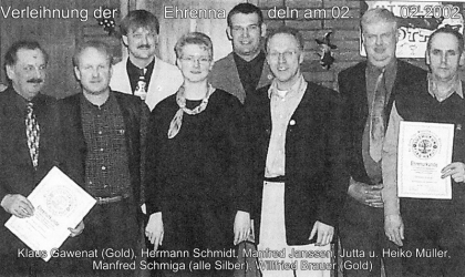 Verleihung der silbernen und goldenen Ehrennadeln am 02.02.2002