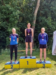 weibliche Jugend A - Eisen